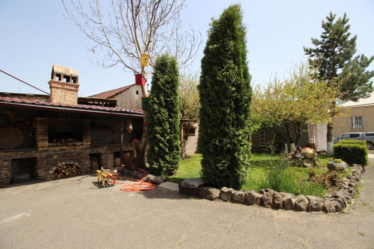 Mardoyan'S Guest House Gavar ภายนอก รูปภาพ