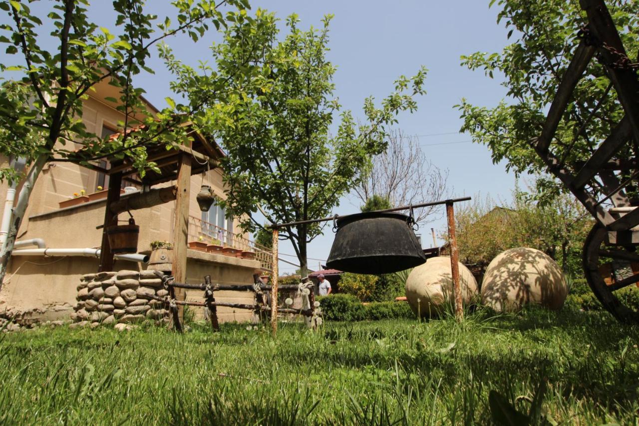 Mardoyan'S Guest House Gavar ภายนอก รูปภาพ
